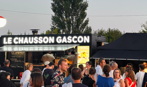 En recherche d’un food truck pour votre emplacement ? Découvrez Le Chausson Gascon